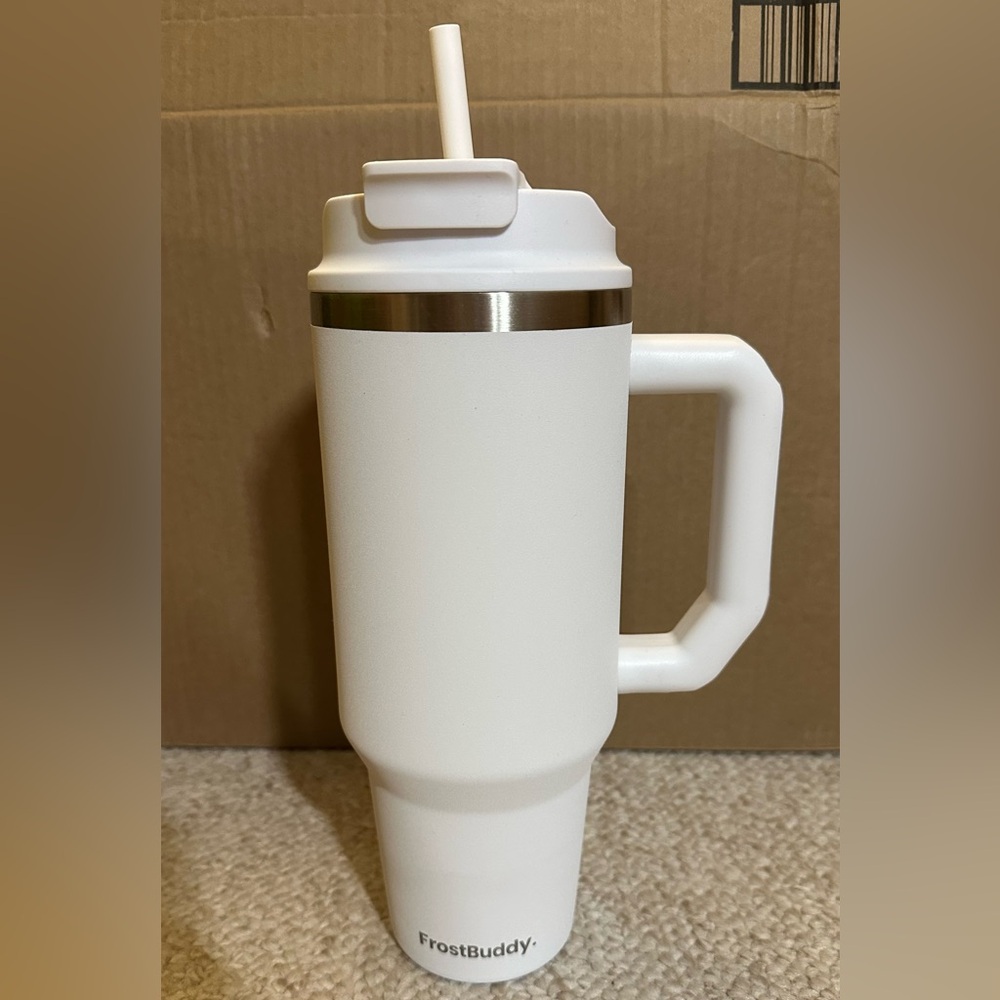 Frost Buddy Thicc Buddy 40oz White NEW IN BOX
